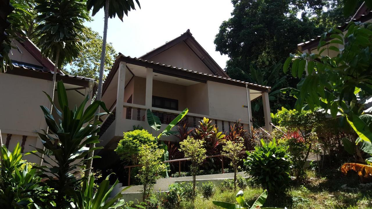 Kata Beachwalk Hotel And Bungalows Praia de Kata Exterior foto