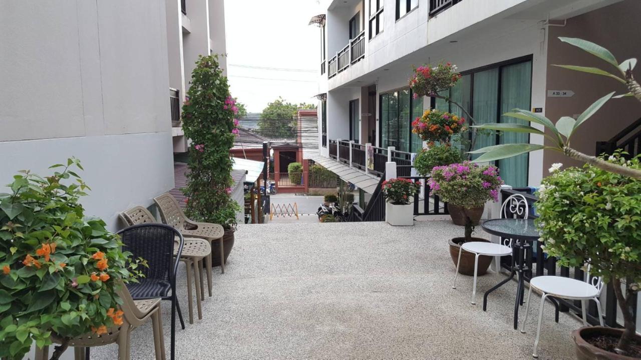 Kata Beachwalk Hotel And Bungalows Praia de Kata Exterior foto